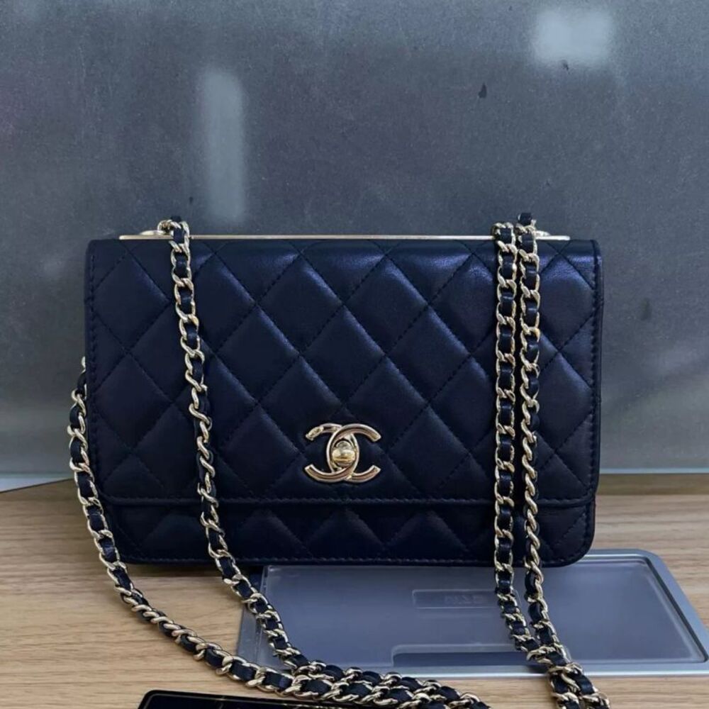 Chanel Women Pre-Loved Bag Very Good Condition